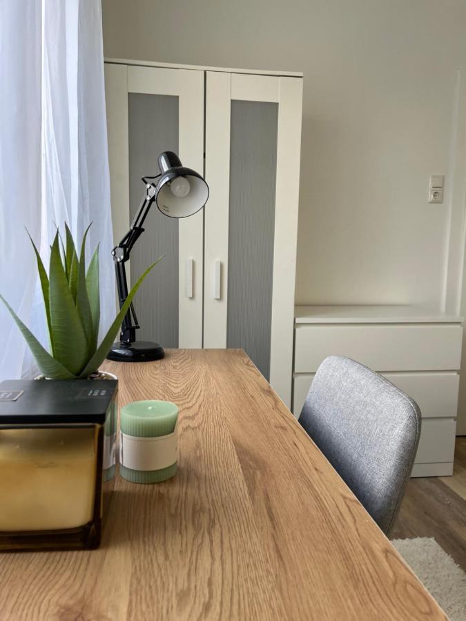 Korbstadt-Villa Rattan-Design Mit Balkon, Garten, Arbeitsplatz, Kueche 利克田非 外观 照片