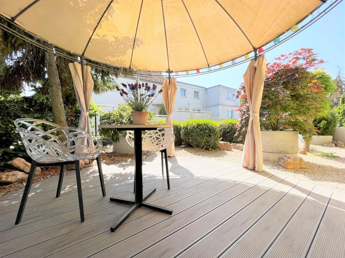 Korbstadt-Villa Rattan-Design Mit Balkon, Garten, Arbeitsplatz, Kueche 利克田非 外观 照片